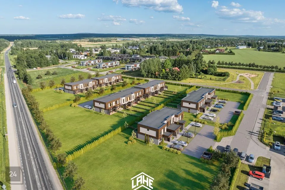 4-toaline Majaosa - Kambja vald, Soinaste küla