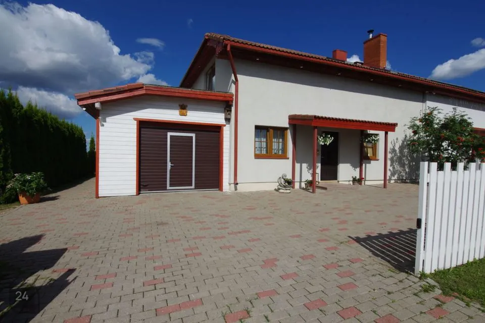 4-toaline Maja  -  Kambja vald, Räni alevik