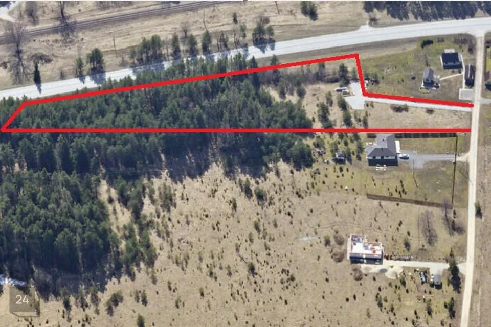 Elamumaa, 8396 m² Maa  -  Rakvere vald, Karivärava küla