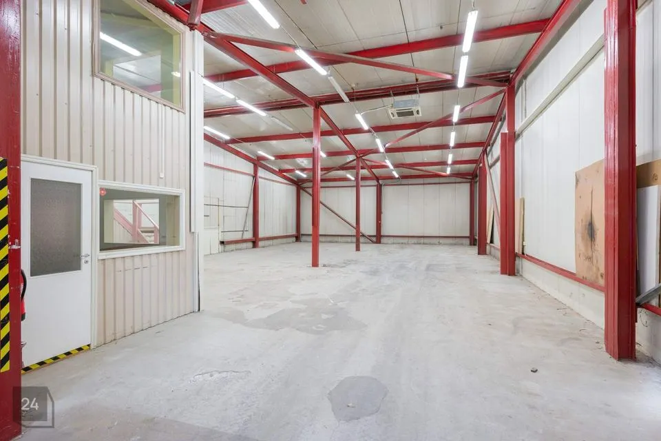 Mitme sihtotstarbega, 323 m² Äripind  -  Tartu linn, Tartu linn