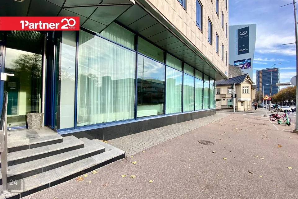 Mitme sihtotstarbega, 131 m² Äripind  -  Tallinn, Kesklinna linnaosa