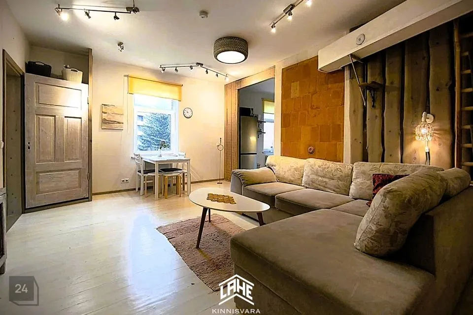 2-room apartment in Võru linn - photo 2