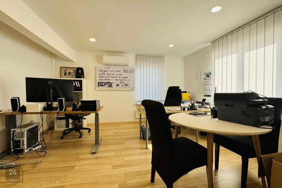 165 m² Äripind  -  Kohtla-Järve linn, Ahtme linnaosa