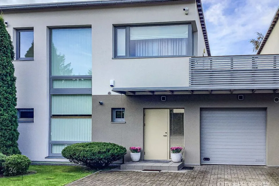 Ridaelamu boks, 4-toaline Majaosa - Tallinn, Pirita linnaosa