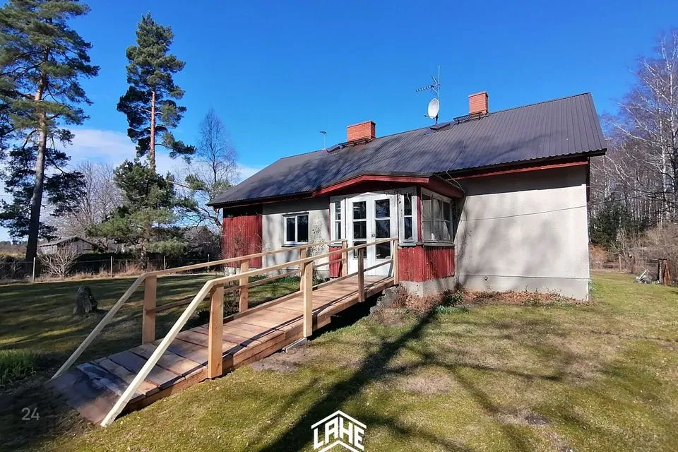 4-toaline Maja  -  Lääneranna vald, Nehatu küla
