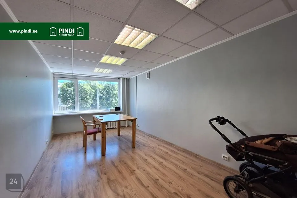 Büroo või Teenindus, 18 m² Äripind  -  Tallinn, Kesklinna linnaosa