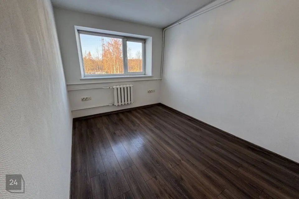 Büroo või Kaubandus, 11 m² Äripind  -  Tallinn, Mustamäe linnaosa