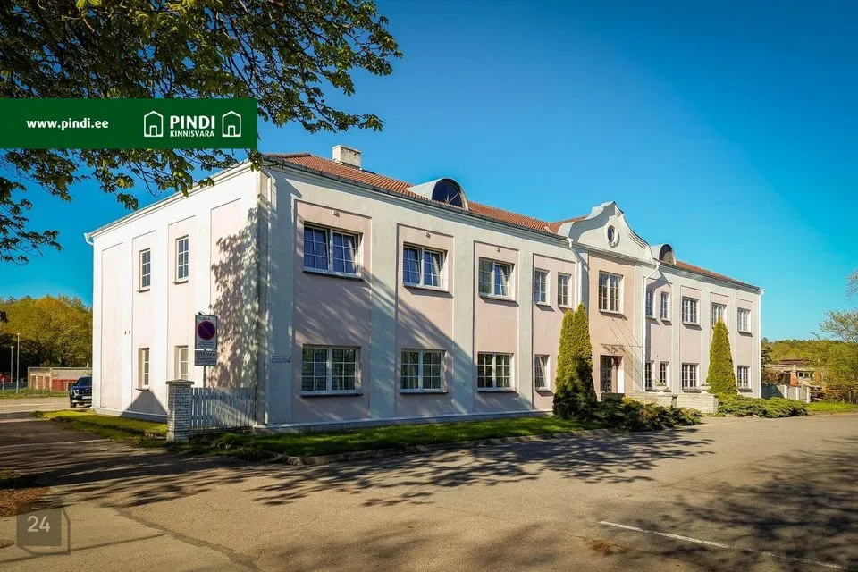 5-room apartment in Jõhvi vald, Toila alevik