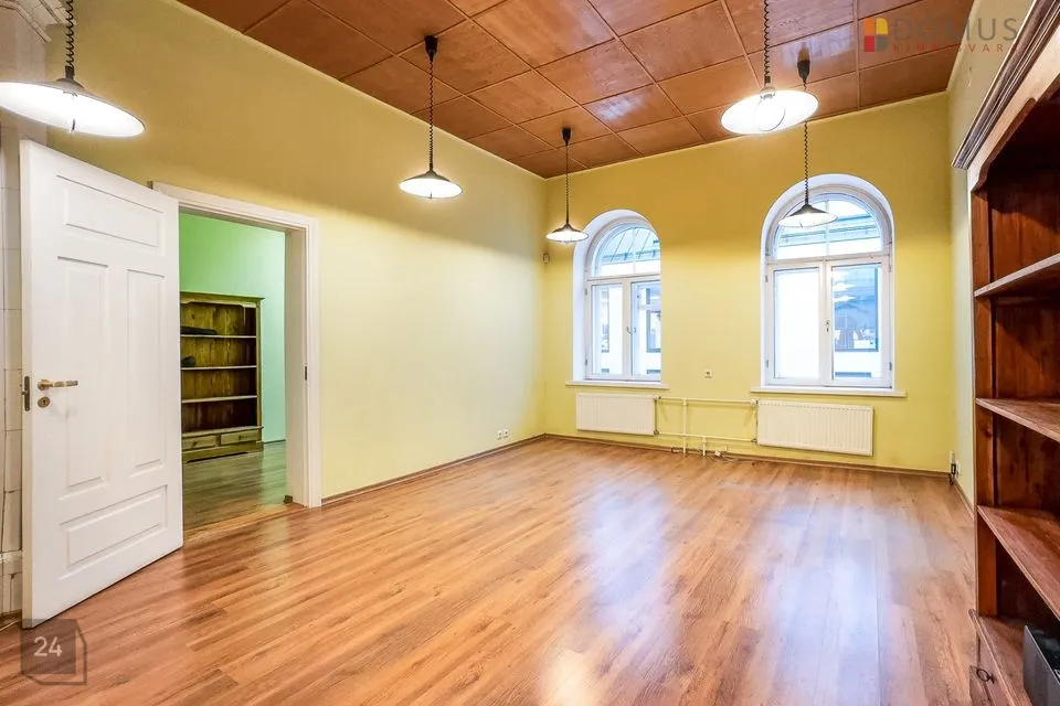 Mitme sihtotstarbega, 37 m² Äripind  -  Tartu linn, Tartu linn