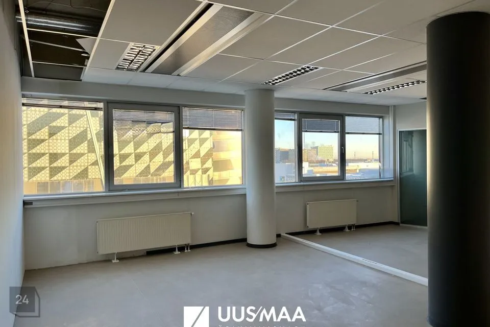 Бюро или Обслуживание, 84 m² Бизнес-площадь в Tallinn, Lasnamäe linnaosa