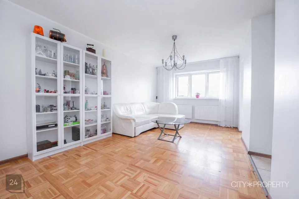 4-комнатная Квартира в Tallinn, Lasnamäe linnaosa