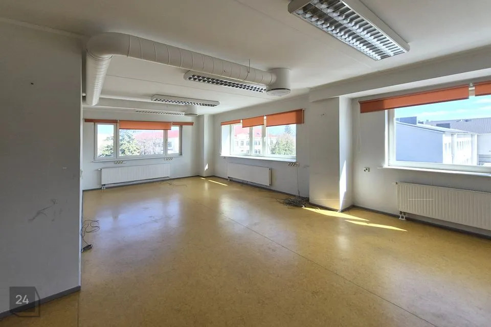 Büroo, 83 m² Äripind  -  Haapsalu linn, Haapsalu linn - foto 2