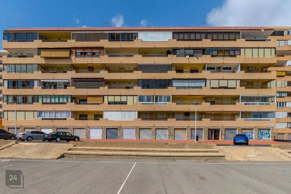 3-toaline Korter  -  Hispaania, Torrevieja - foto 3