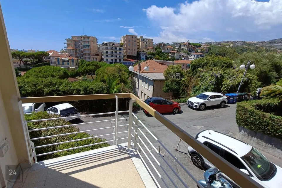 4-room apartment in Itaalia, Sanremo - photo 2