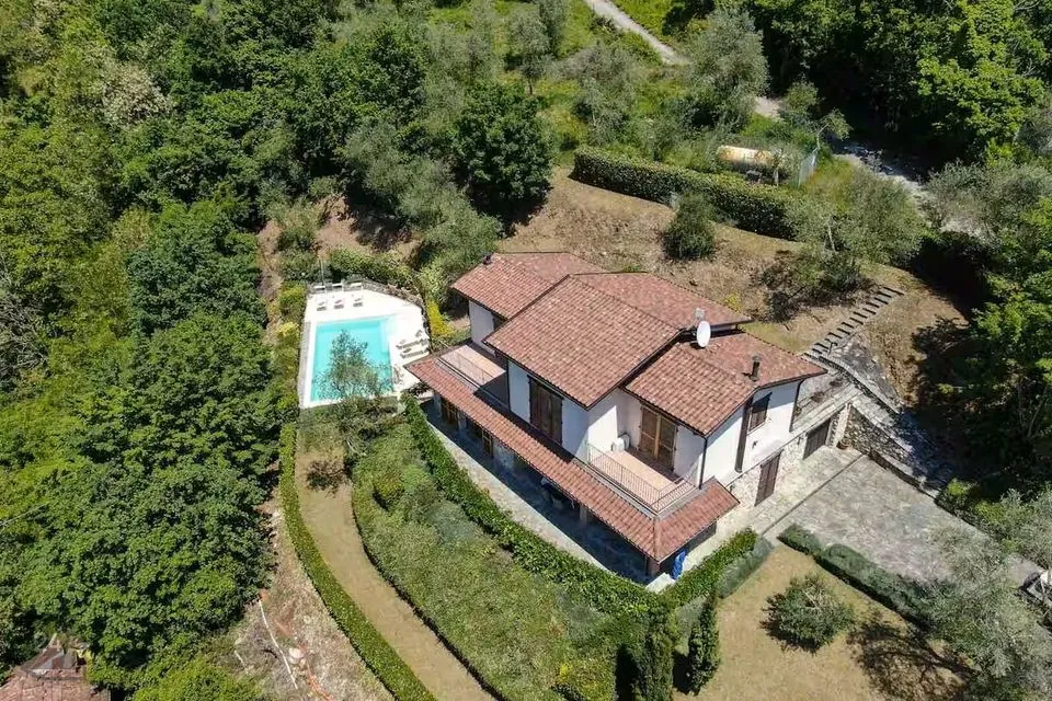 9-room house in Itaalia, Magliano - photo 4