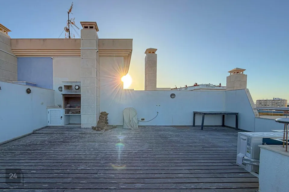 3-комнатная Квартира в Hispaania, Torrevieja - фото 2