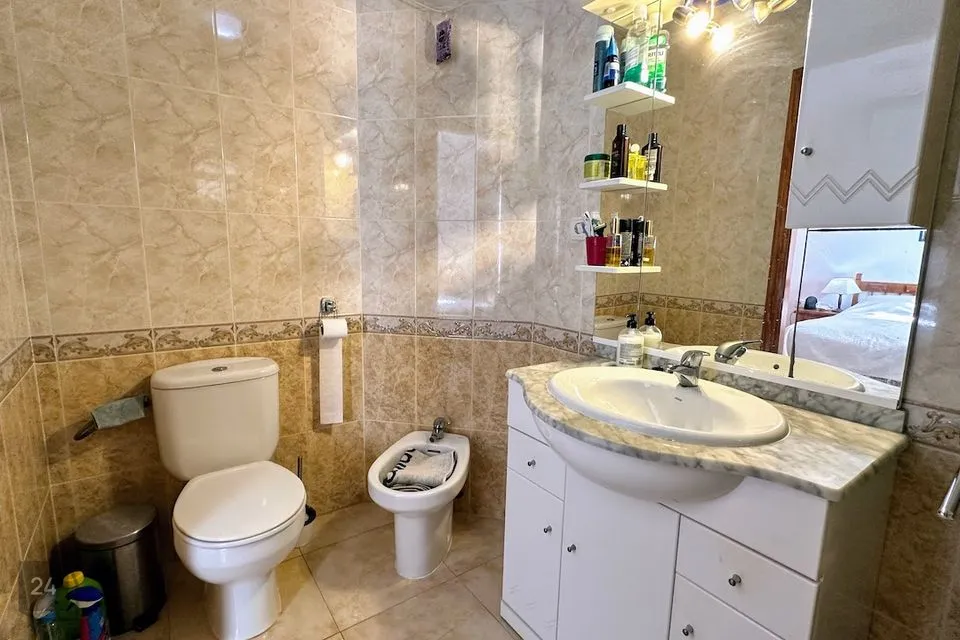 4-room house in Hispaania, El Chaparral - photo 3