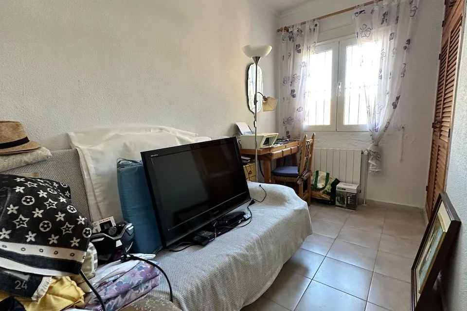 4-room house in Hispaania, El Chaparral - photo 4