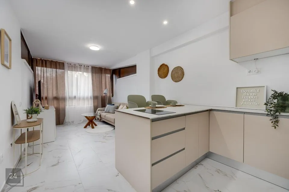 2-комнатная Квартира в Hispaania, Torrevieja
