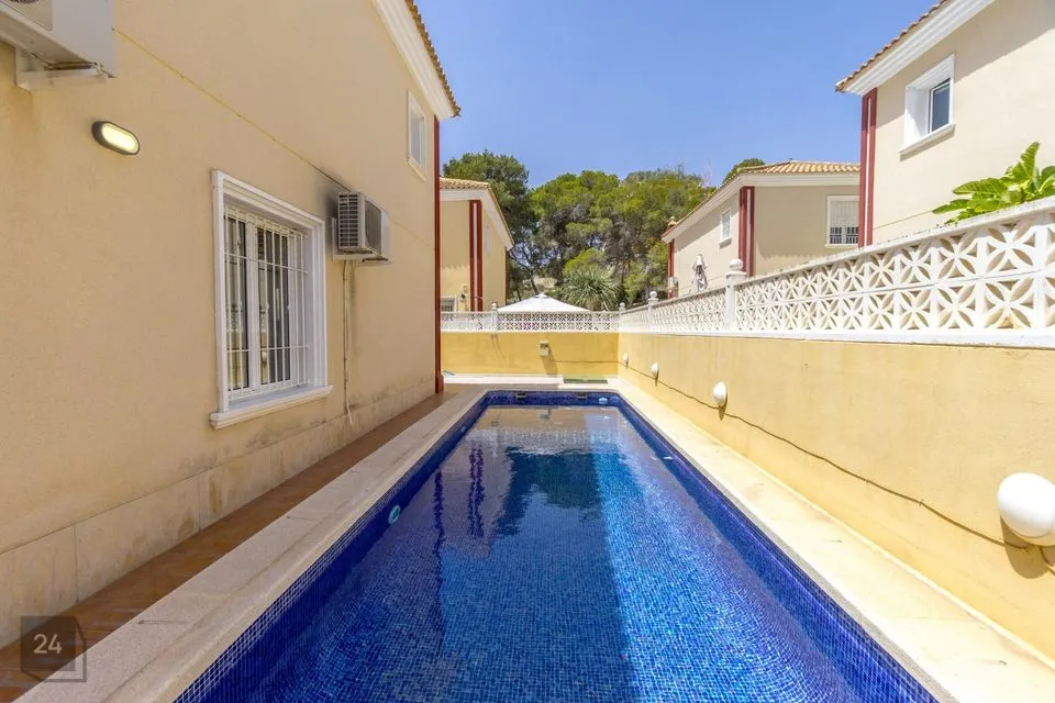 3-toaline Maja  -  Hispaania, Dehesa de Campoamor - foto 4