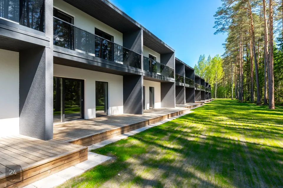 Sillatee kodud Majaosa  -  Häädemeeste vald, Reiu küla